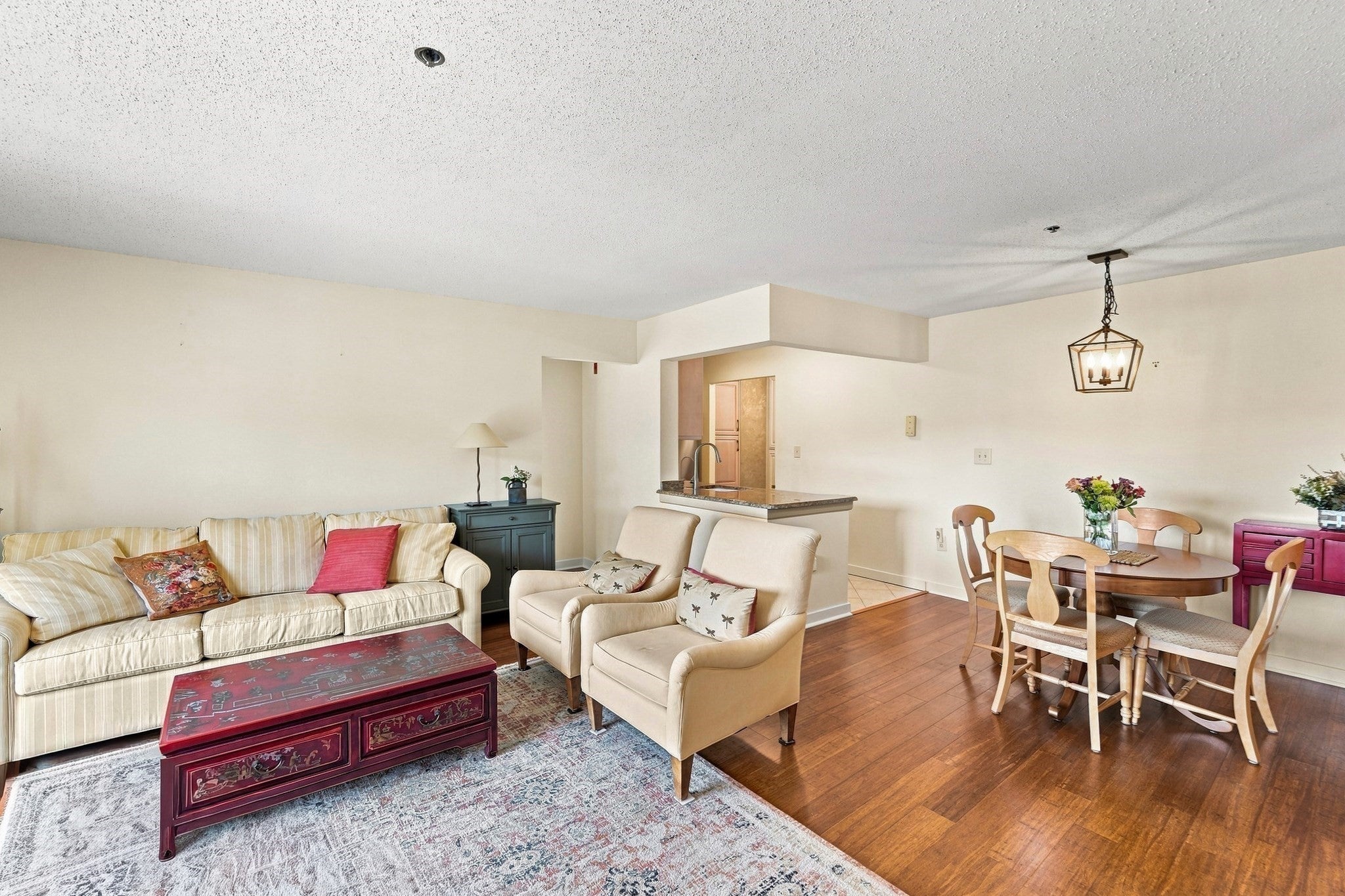 273 Cambridge Rd #505, Woburn, MA Photo #3