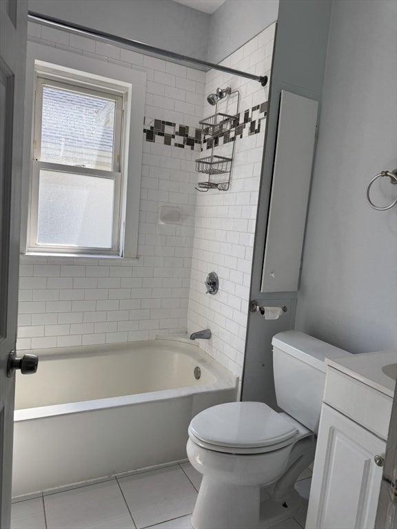 95 Waverly St, Everett, MA, 95 Waverly St, Everett, MA Photo #19