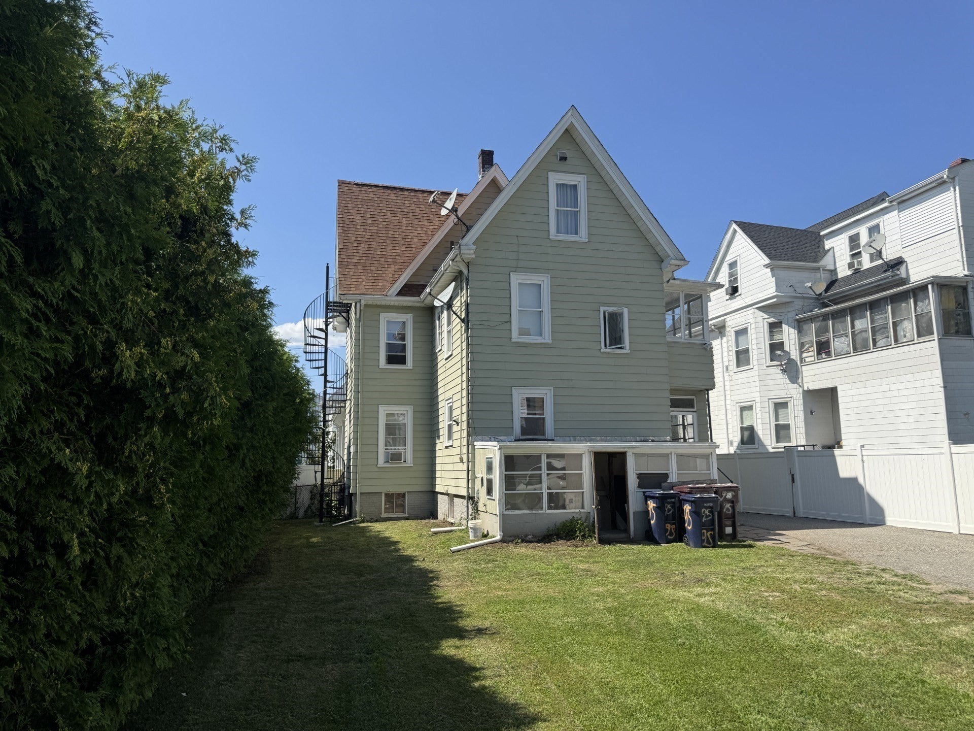 95 Waverly St, Everett, MA, 95 Waverly St, Everett, MA Photo #6