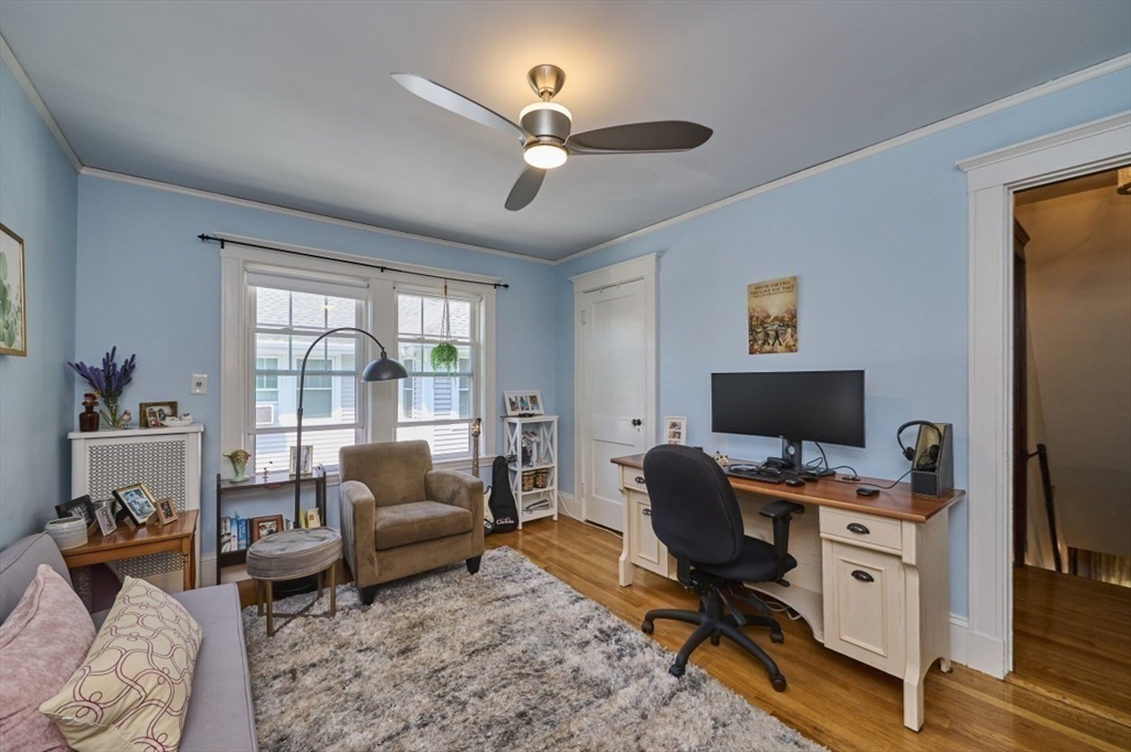 Belmont, Massachusetts 02478, United States, 7 Bedrooms Bedrooms, ,2 BathroomsBathrooms,Residential,Active,194603