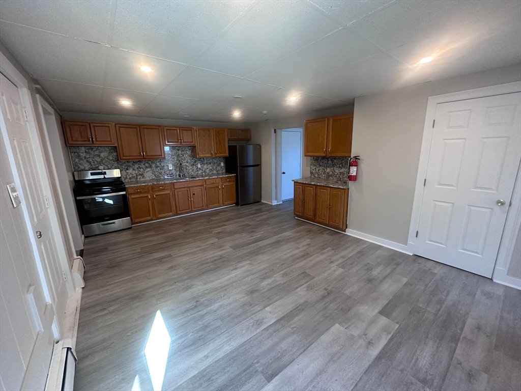 332 Kimball St