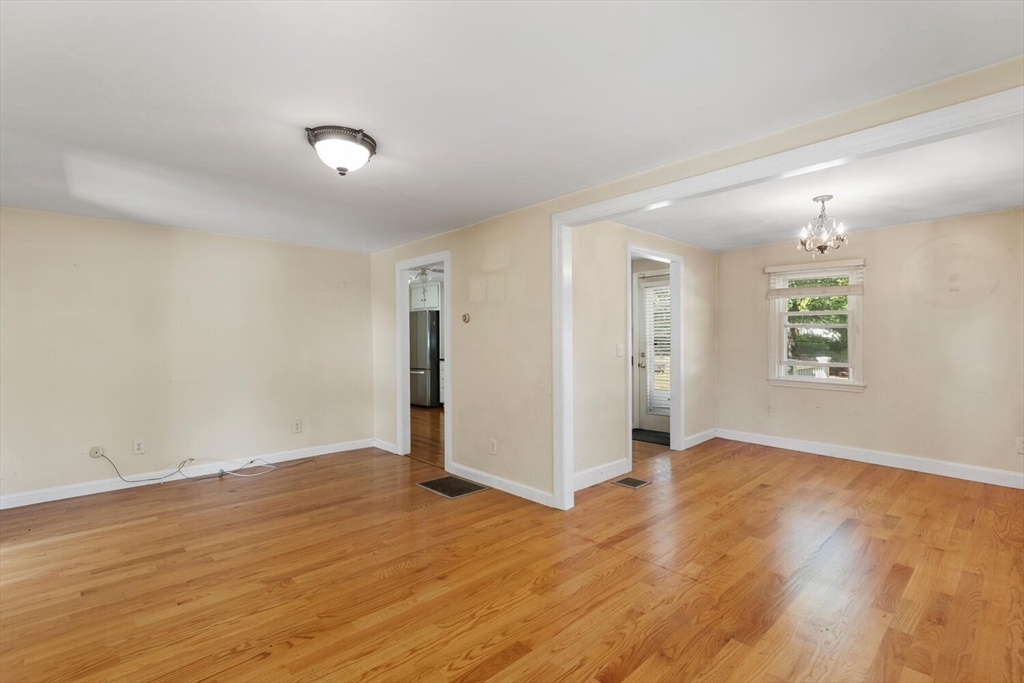 14 Rockwood Rd