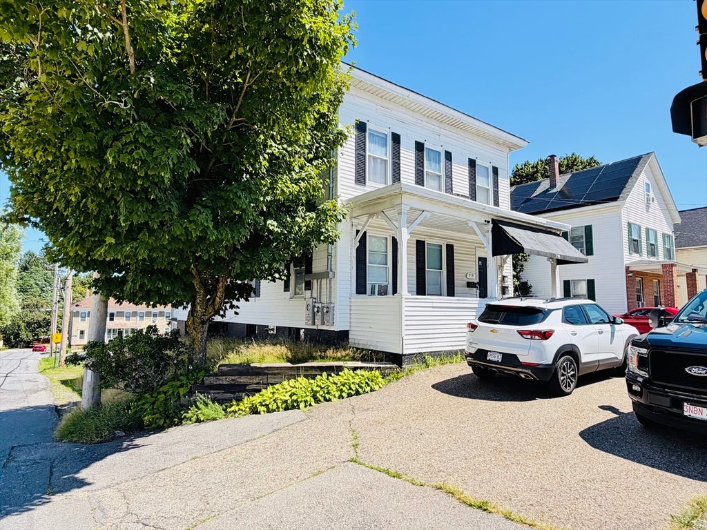 719 Main St, Clinton, MA Photo #2