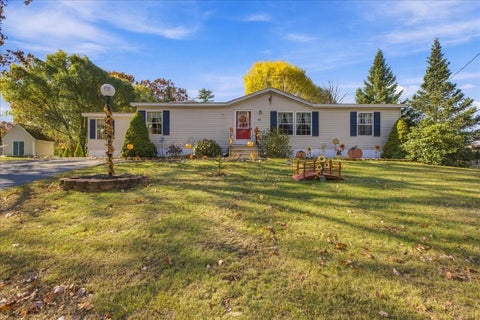 Photo of 178 Spruce Dr, Farmington, NH 03835 (MLS # 73597165)