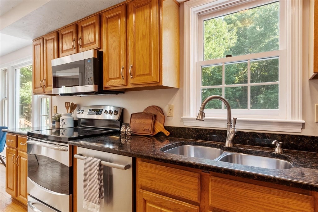 16 Abel Jones Pl, Acton, MA Photo #7