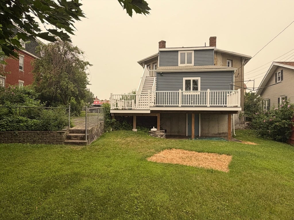 312 Plantation St