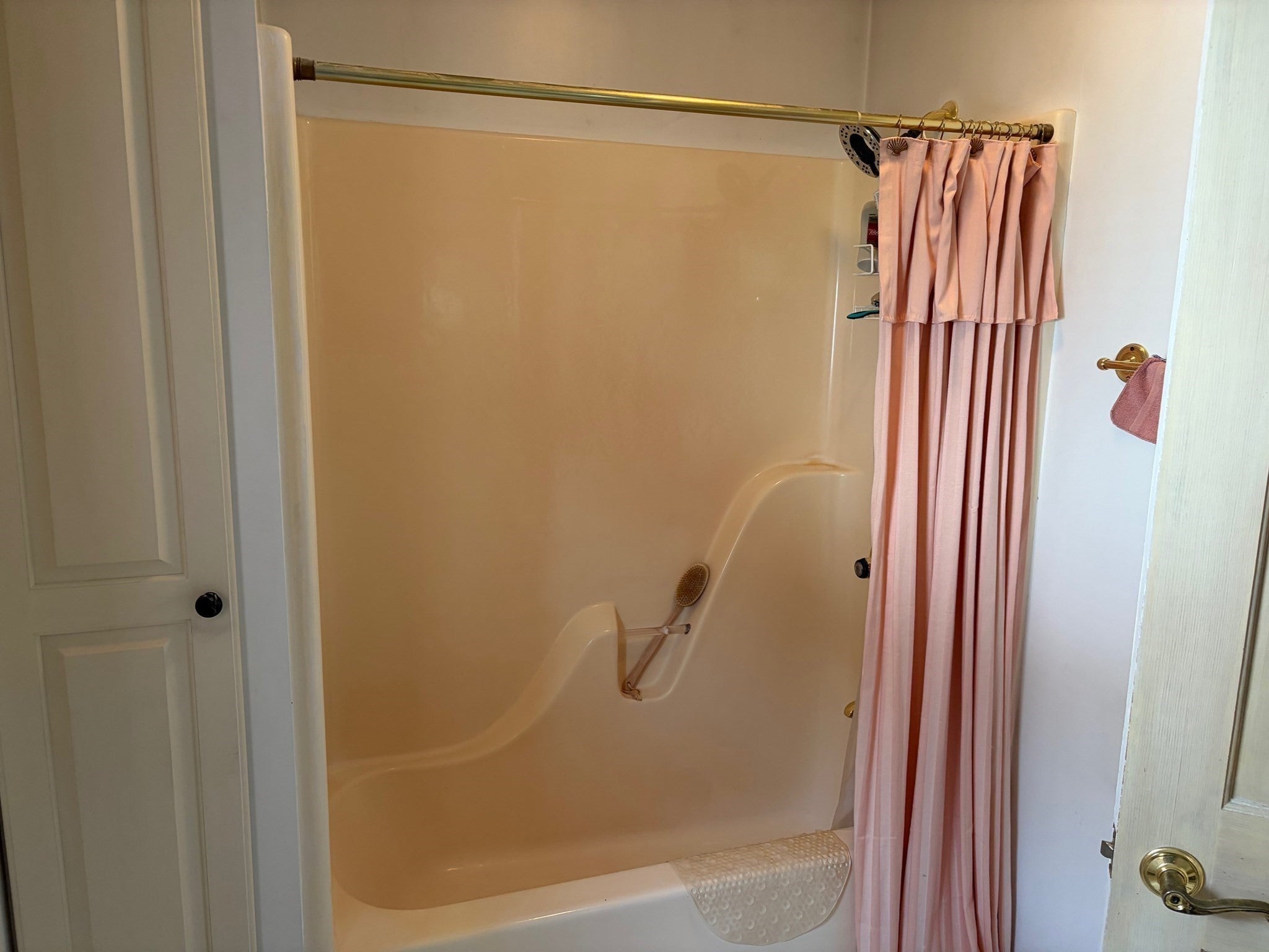 312 Plantation St, Worcester, MA, 312 Plantation St, Worcester, MA Photo #19