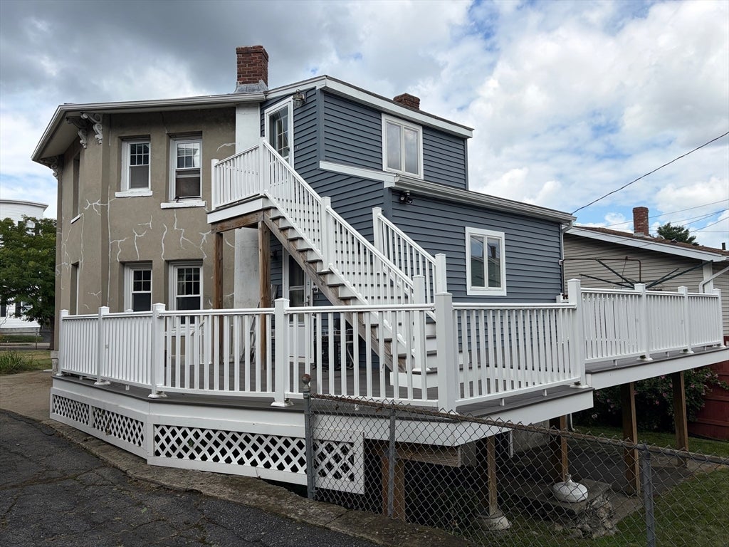 312 Plantation St
