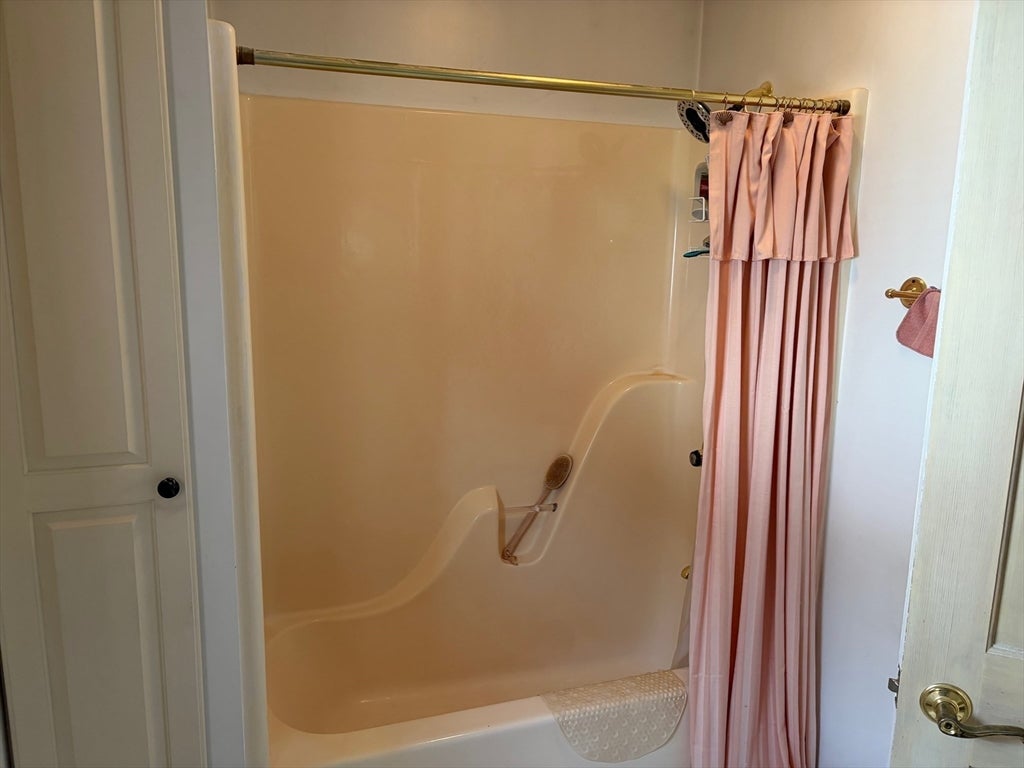 312 Plantation St, Worcester, MA, 312 Plantation St, Worcester, MA Photo #19