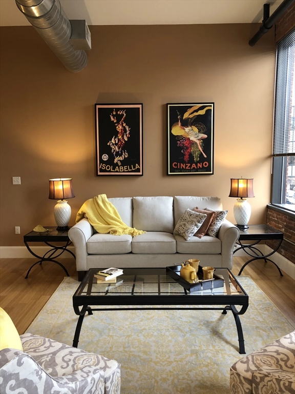 55 Green  Street C-412