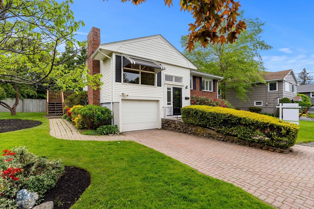 25 Countryside Ln