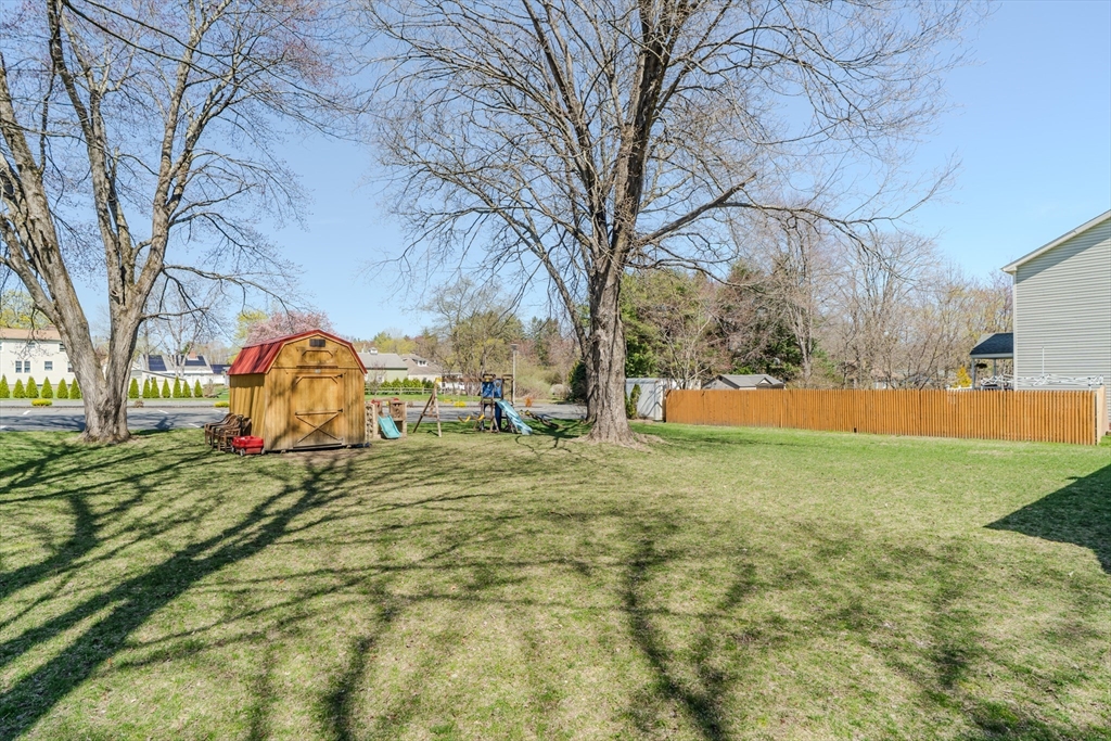 20 Mclellan Ln
