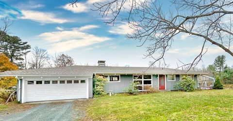 70 Daniels Street Franklin MA 02038