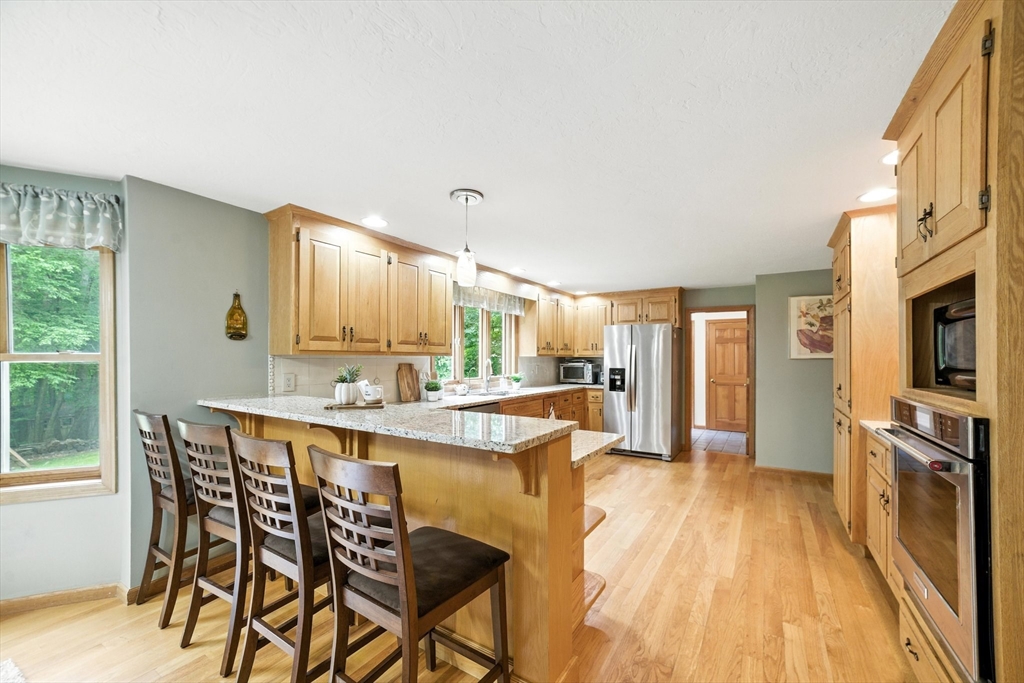 28 Valleywood Rd