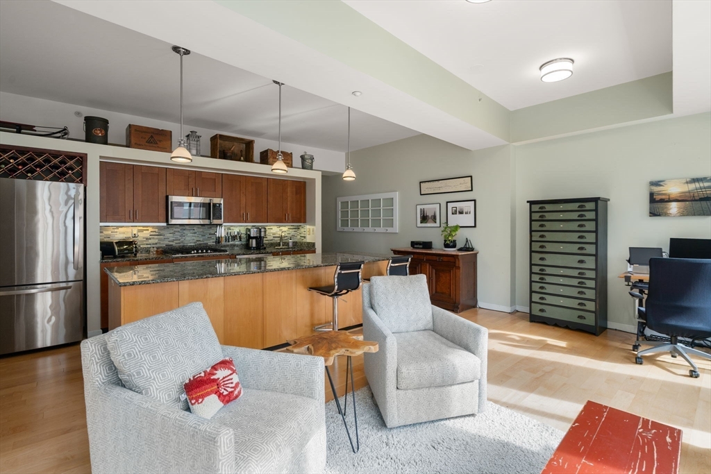 1313 Washington Street 310