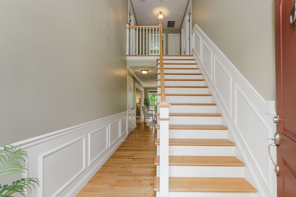 44 Teaberry Ln