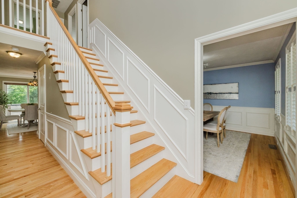 44 Teaberry Ln