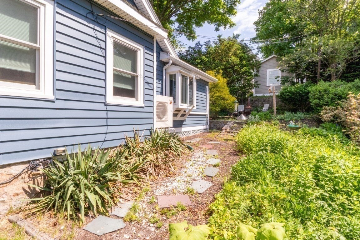 79 Redlands Road, Boston, MA Photo #37