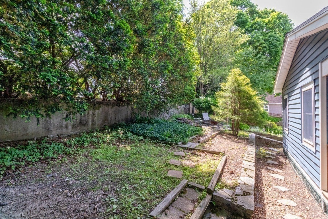 79 Redlands Road, Boston, MA Photo #38