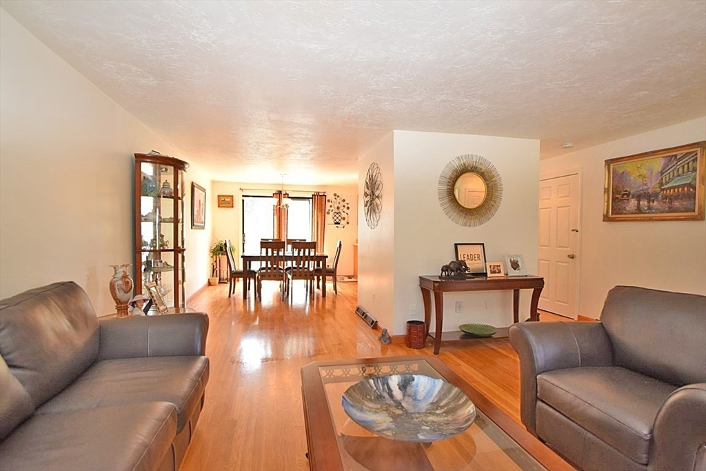 3 Franklin Square H