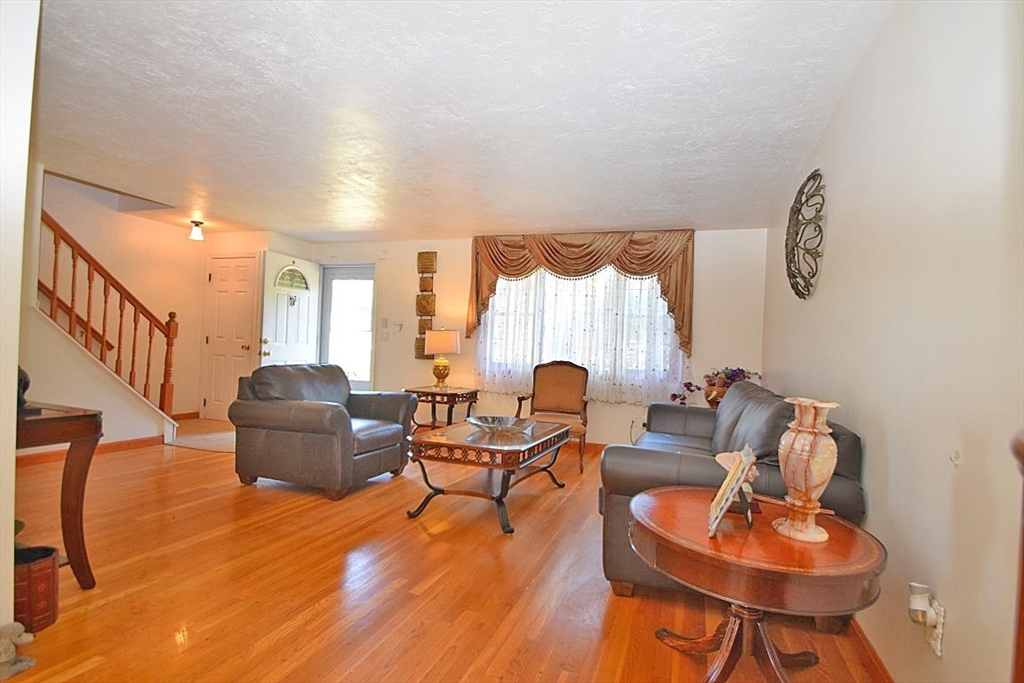 3 Franklin Square H