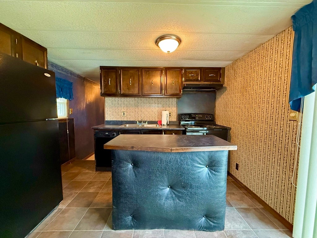 229 Miller St F4