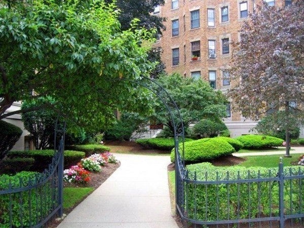 114 The Riverway #3, Boston, MA, 114 The Riverway #3, Boston, MA Photo #2