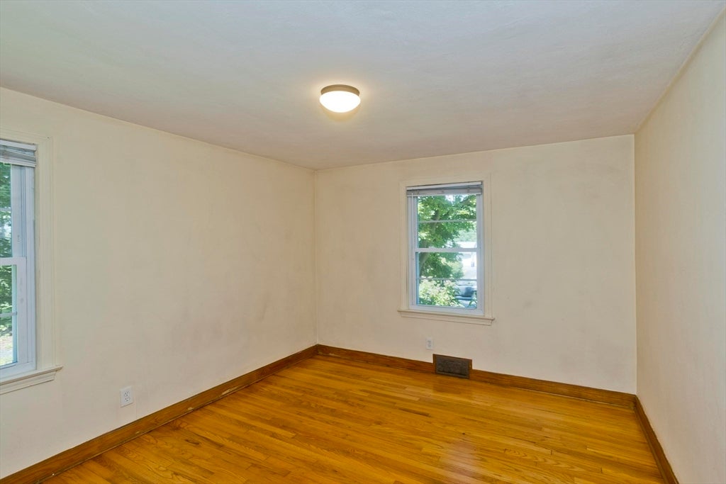 40 Hadley St, South Hadley, MA, 40 Hadley St, South Hadley, MA Photo #17