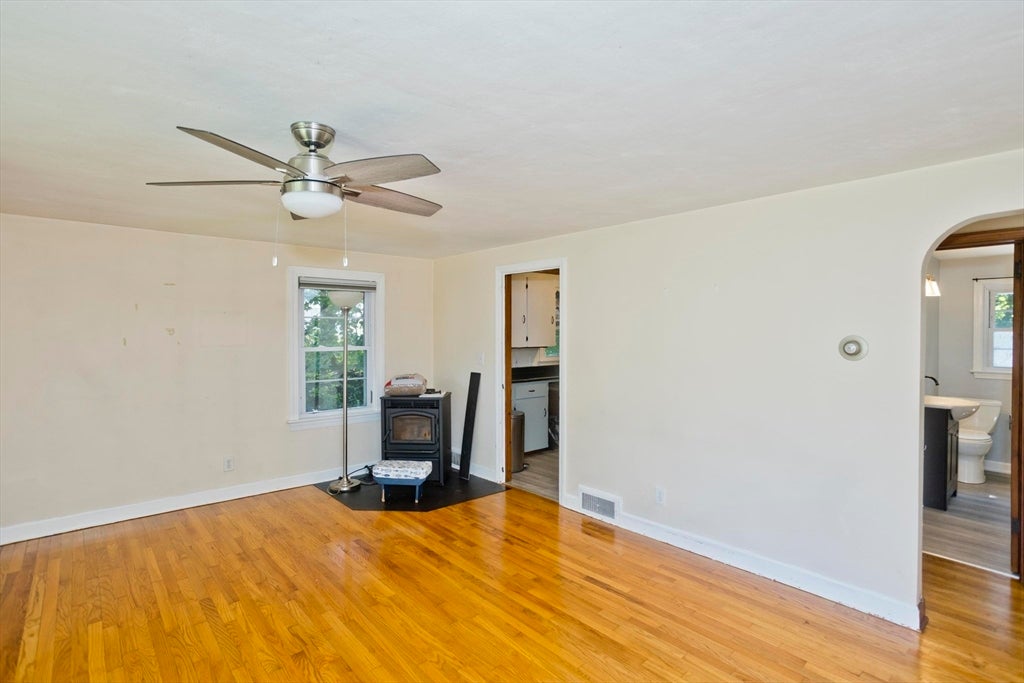 40 Hadley St, South Hadley, MA, 40 Hadley St, South Hadley, MA Photo #10