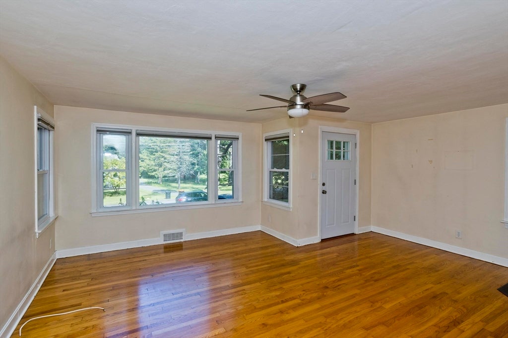 40 Hadley St, South Hadley, MA, 40 Hadley St, South Hadley, MA Photo #8