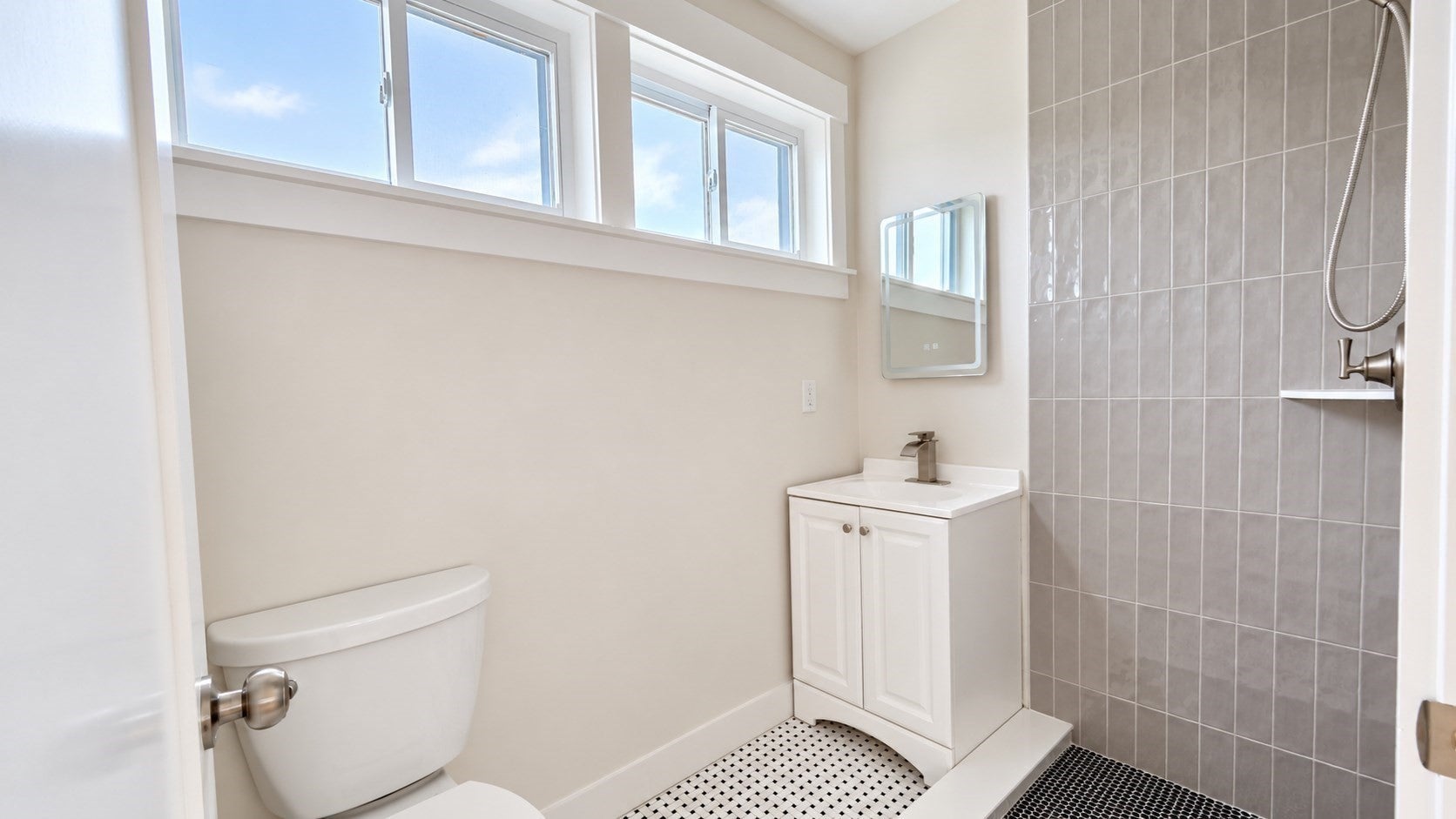 17 Macarthur Street #4, Somerville, MA, 17 Macarthur Street #4, Somerville, MA Photo #14