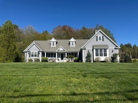Photo of 61 Oak St, Douglas, MA 01516 (MLS # 73523355)