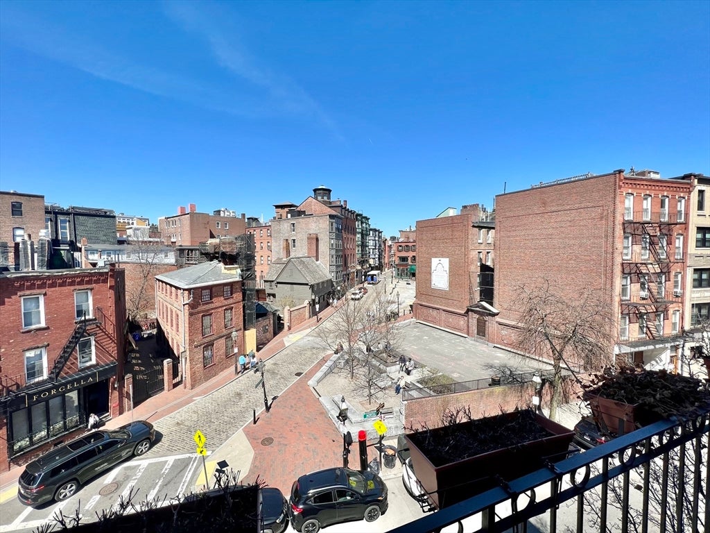 187 North St 8