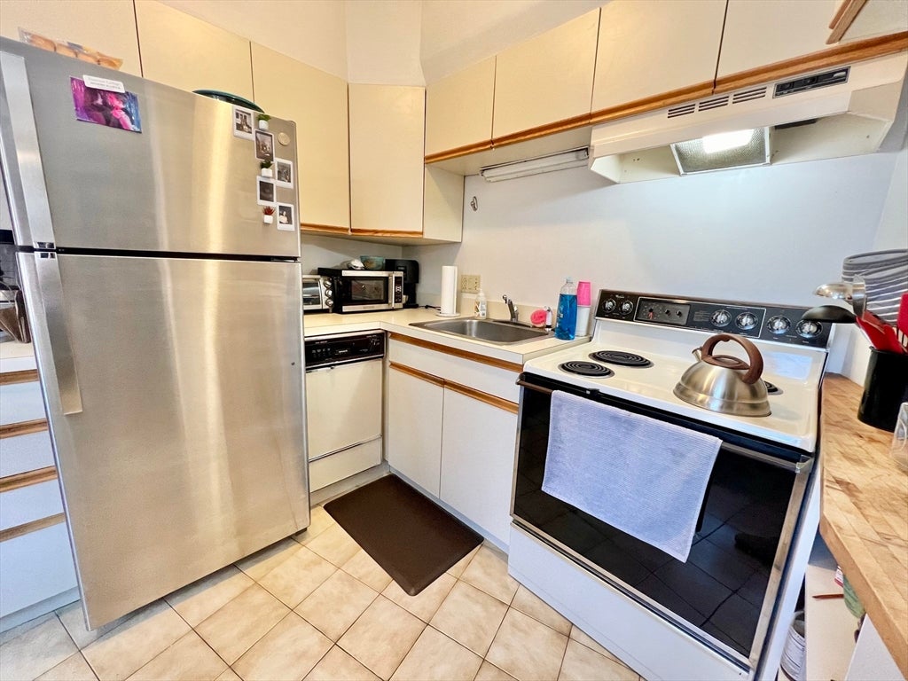 187 North St 8