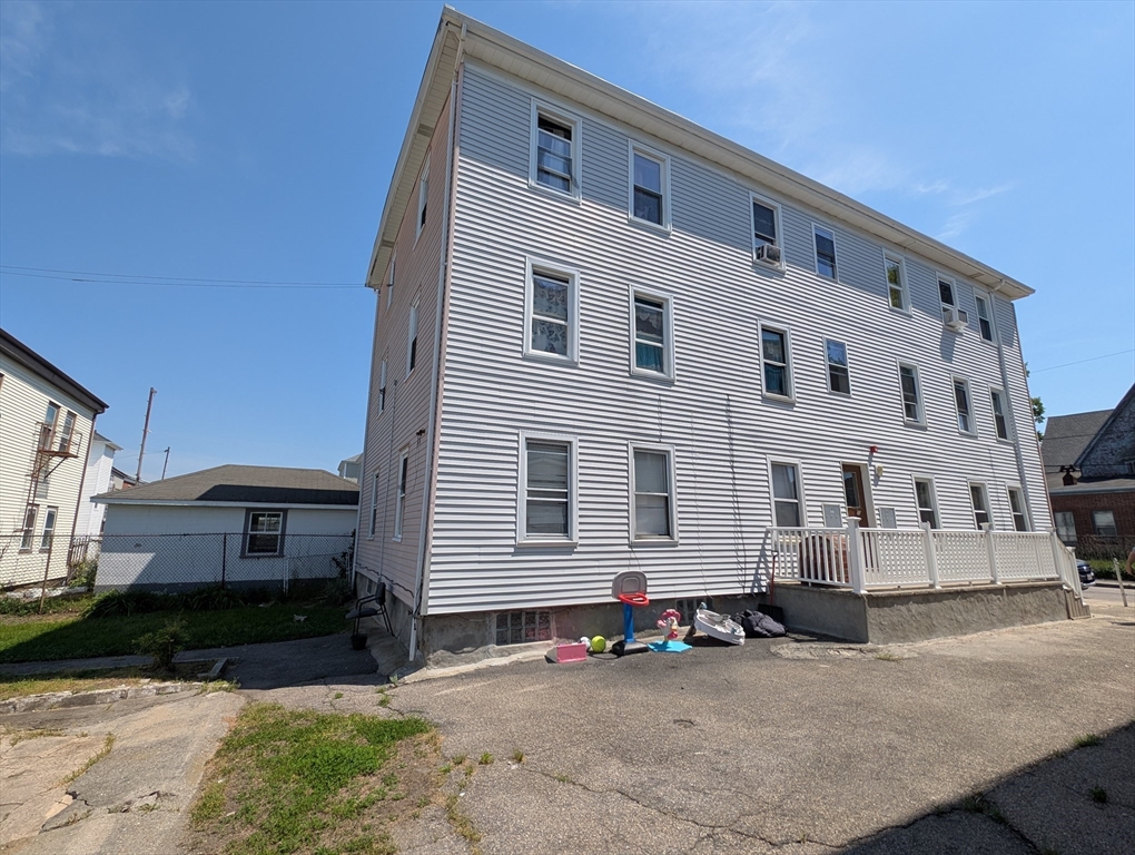 131 Thomas St