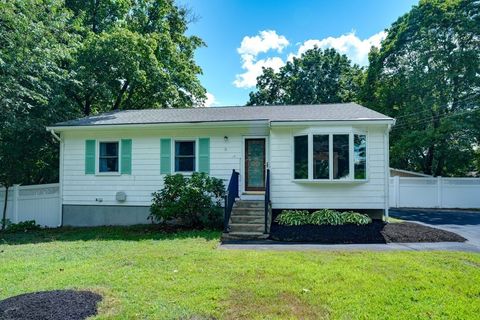 12 Gorwin Drive Medway MA 02053
