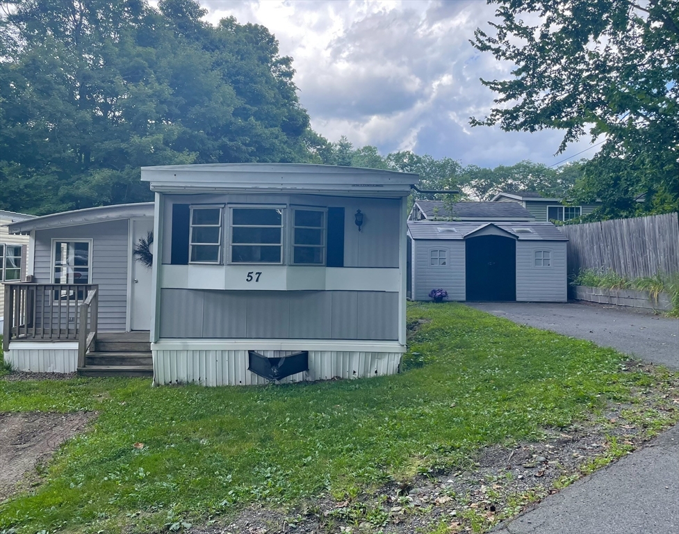 11 Mountain Laurel Road 57