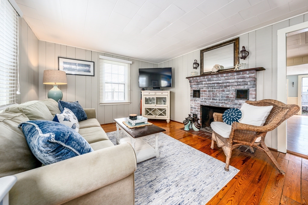 274 Shad Hole Rd, Dennis, MA Photo #12