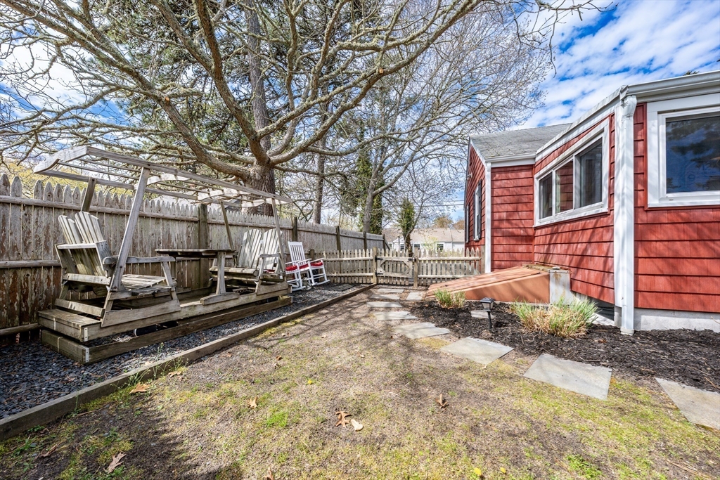 274 Shad Hole Rd, Dennis, MA Photo #29