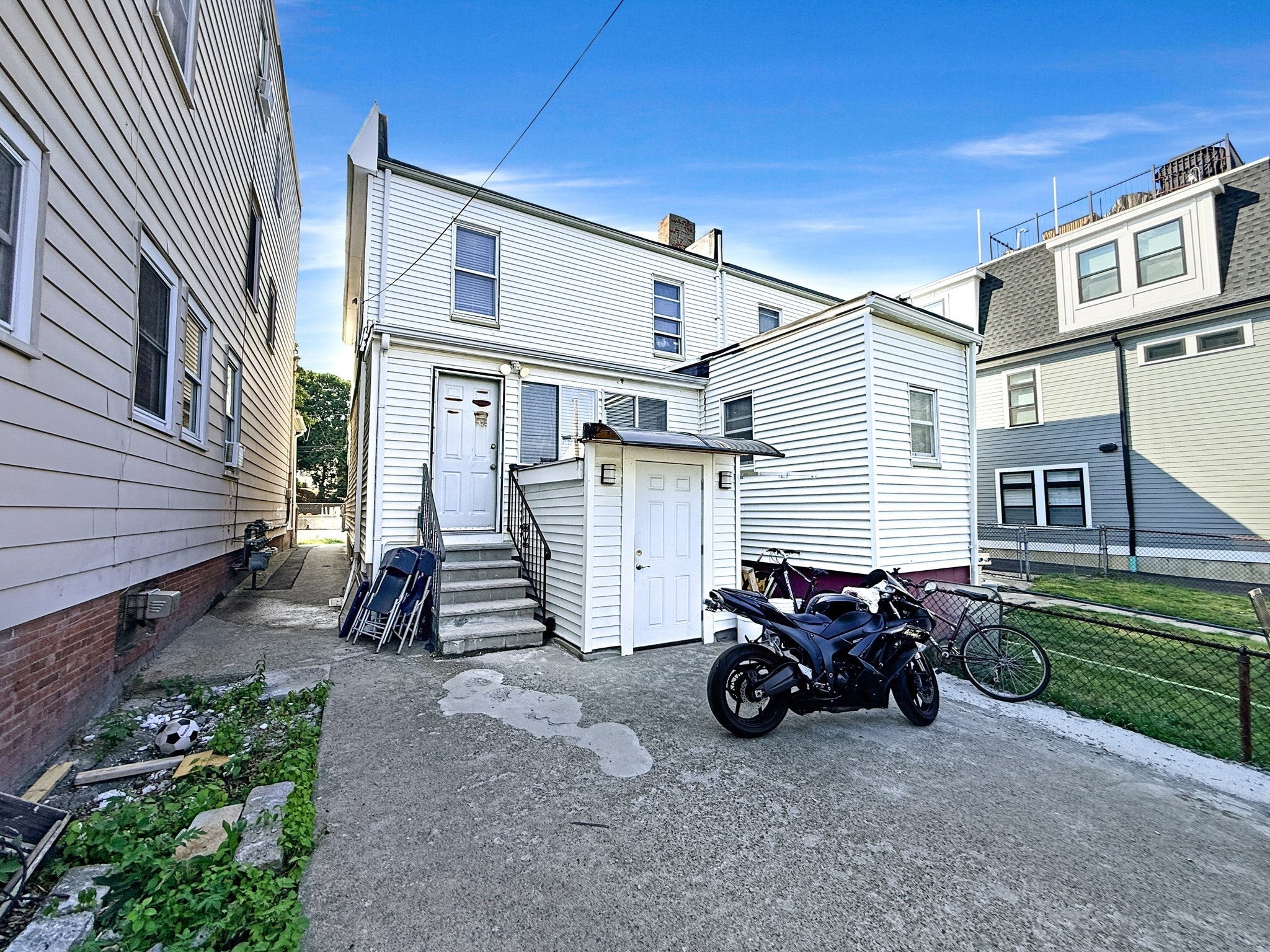 1203 Bennington St, Boston, MA, 1203 Bennington St, Boston, MA Photo #34