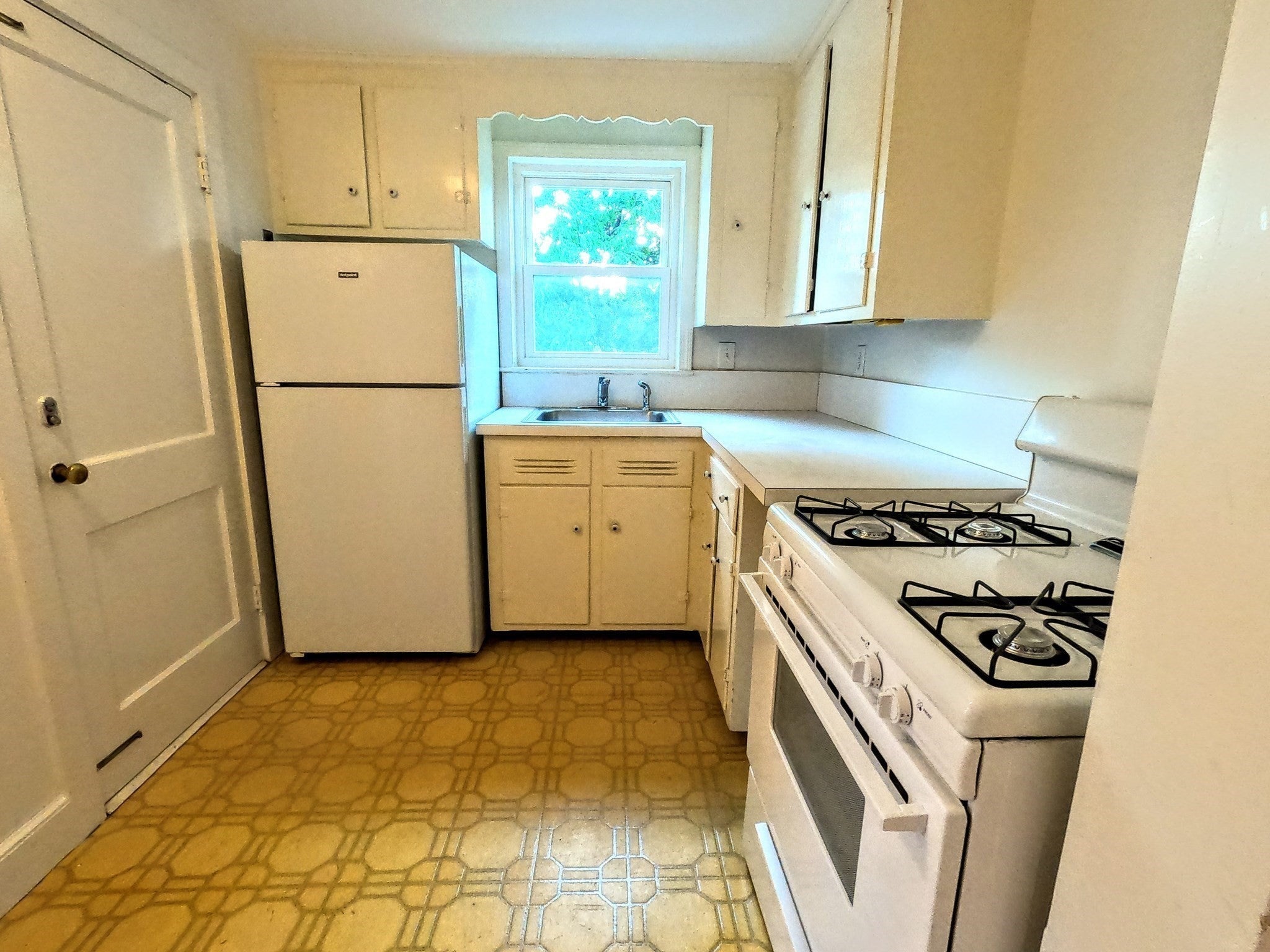 65 Keystone ST #2, Boston, MA, 65 Keystone ST #2, Boston, MA Photo #22