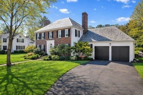 160 Reservoir Rd Brookline MA 02467