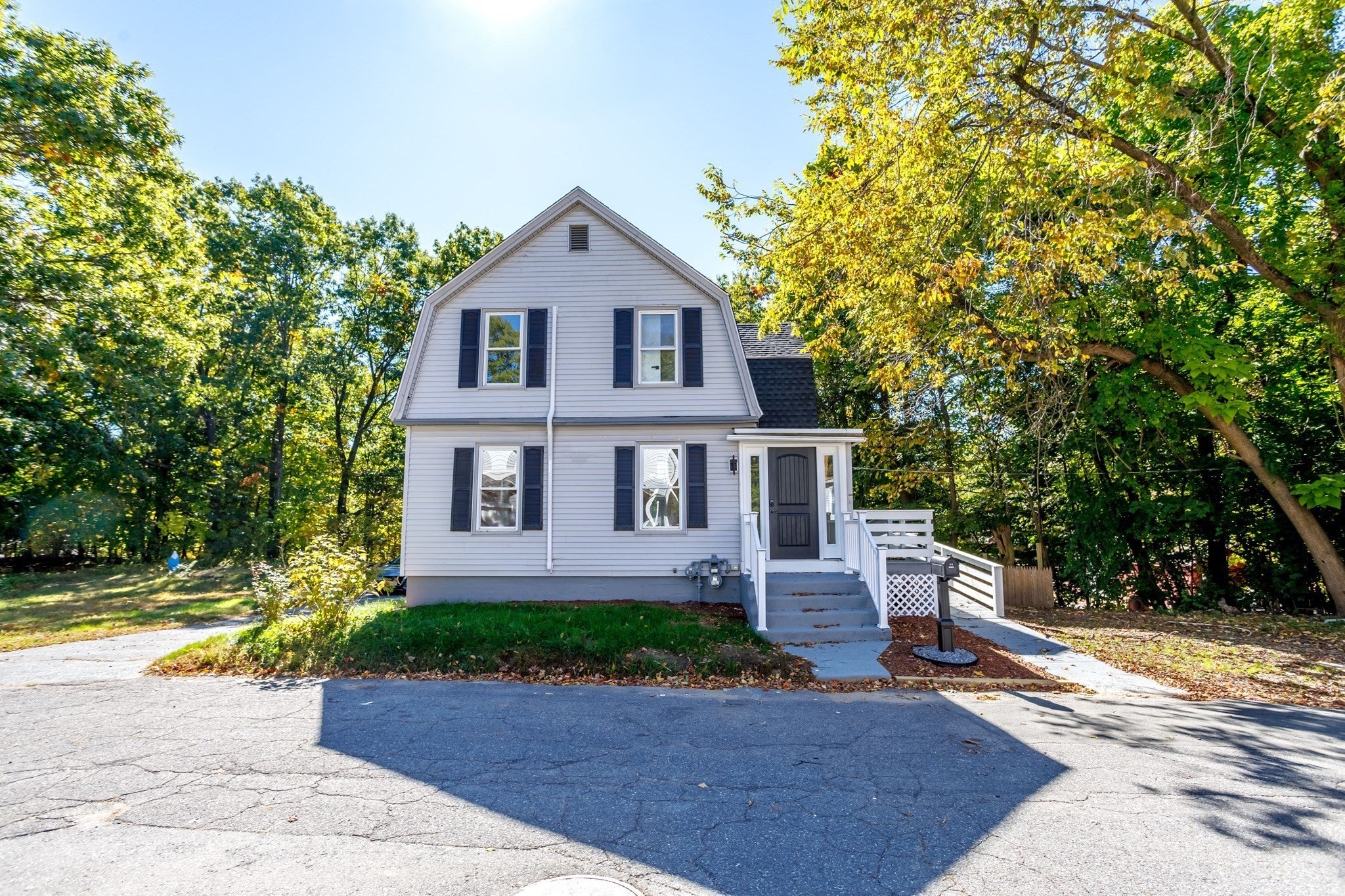 19 Kittredge St, Leominster, MA, 19 Kittredge St, Leominster, MA Photo #3
