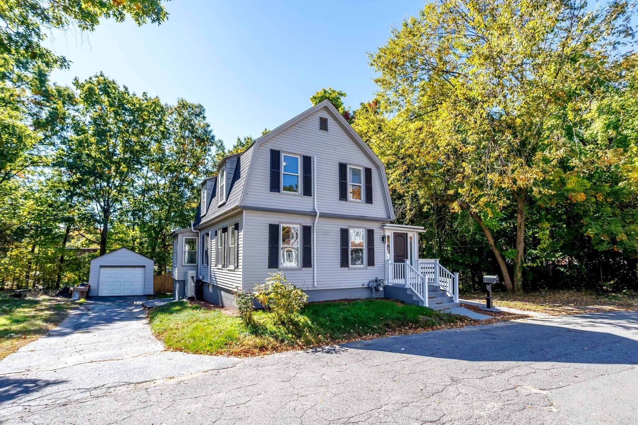 19 Kittredge St, Leominster, MA, 19 Kittredge St, Leominster, MA Photo #2