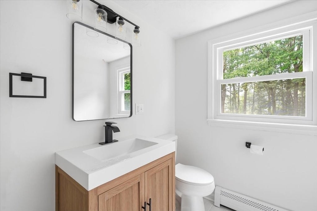 37 Orchard Dr, Pembroke, MA Photo #30