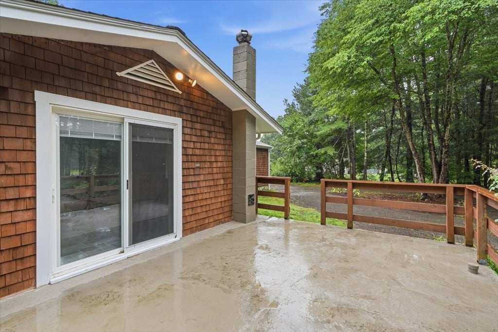 37 Orchard Dr, Pembroke, MA Photo #41