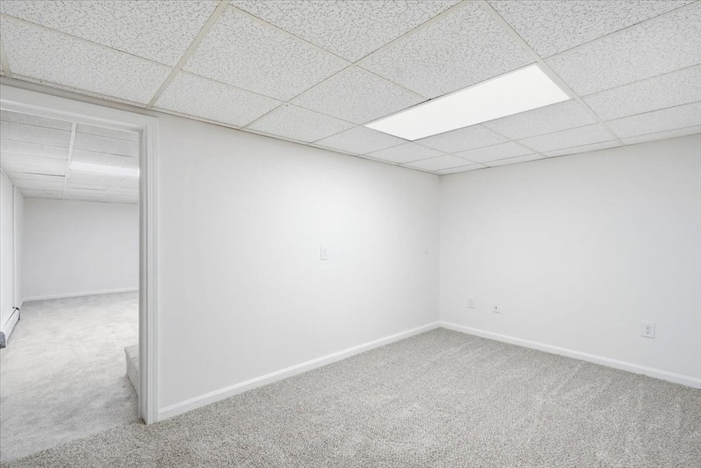 37 Orchard Dr, Pembroke, MA Photo #36
