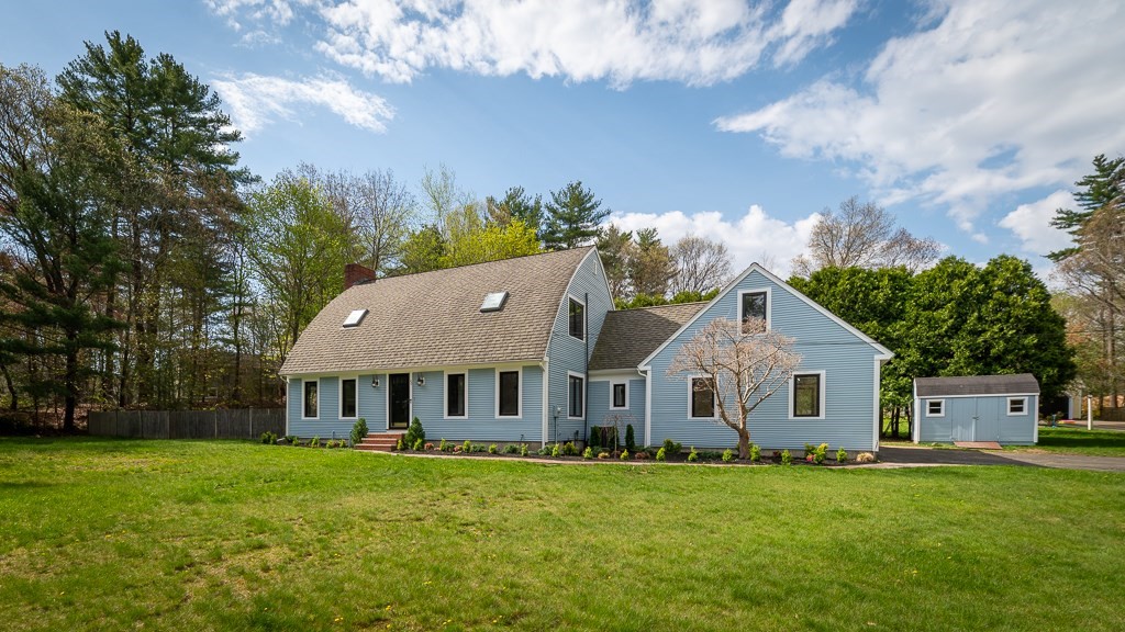 40 Sagamore Street, Hamilton, MA Photo #2