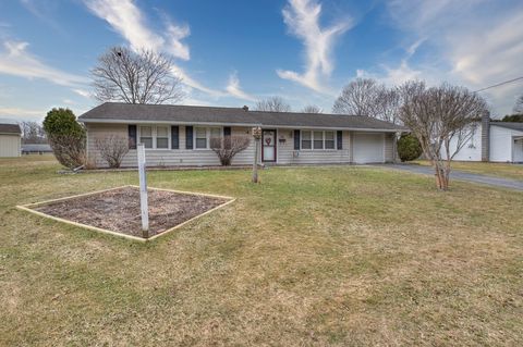 Photo of 56 Burnside Dr, Swansea, MA 02777 (MLS # 73487349)