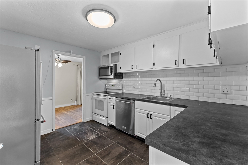 42 Woodway Drive